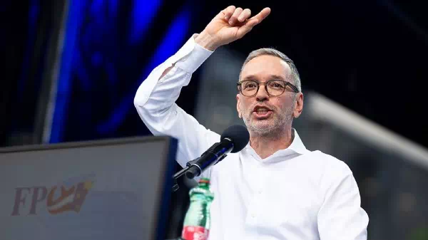 Sieben Wochen vor Wahl - Umfragewerte „eingefroren“: FPÖ stabil auf Platz 1