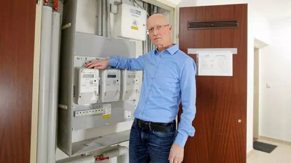 Plötzlich vervierfacht - Stromverbrauch in Wohnung stieg sprunghaft an