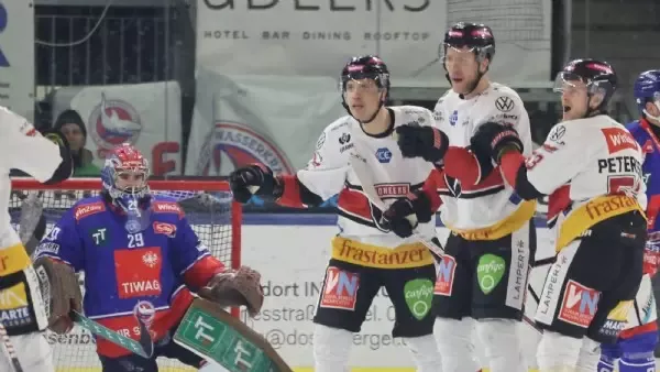 Sieg in Innsbruck - 6:3! Pioneers Vorarlberg verspeisten Haie eiskalt