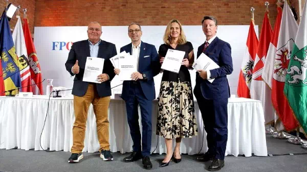 In blauer „Festung“ - Kickl will Vater der „Familie Österreich“ sein