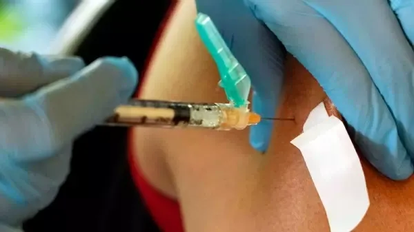 Risiken aufzeigen - Gemeinsam gegen Krebs: Land empfiehlt HPV-Impfung