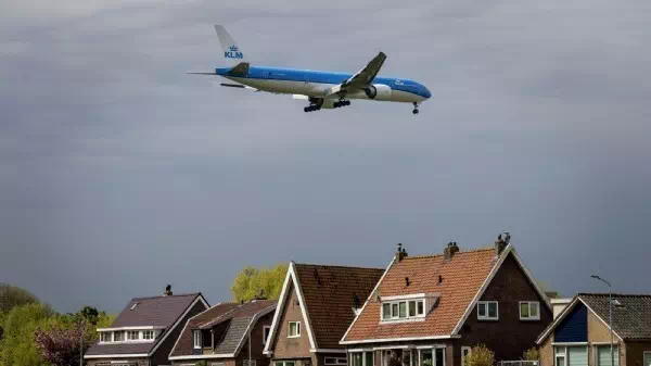 Konzern droht Anklage - Defekt: Boeing 777 musste nach dem Start umkehren