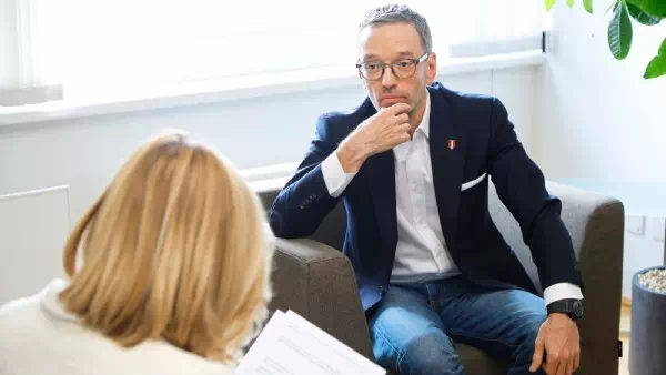 Das große Interview - Kickl will junge Täter in „Bootcamps“ schicken