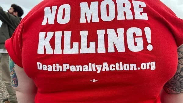 „Portal zum Himmel“ - Seltenes Wetterphänomen über Indonesien gefilmt