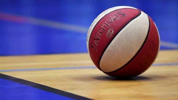 Basketball-Liga   - Leader Klosterneuburg gewinnt Schlager in Gmunden!