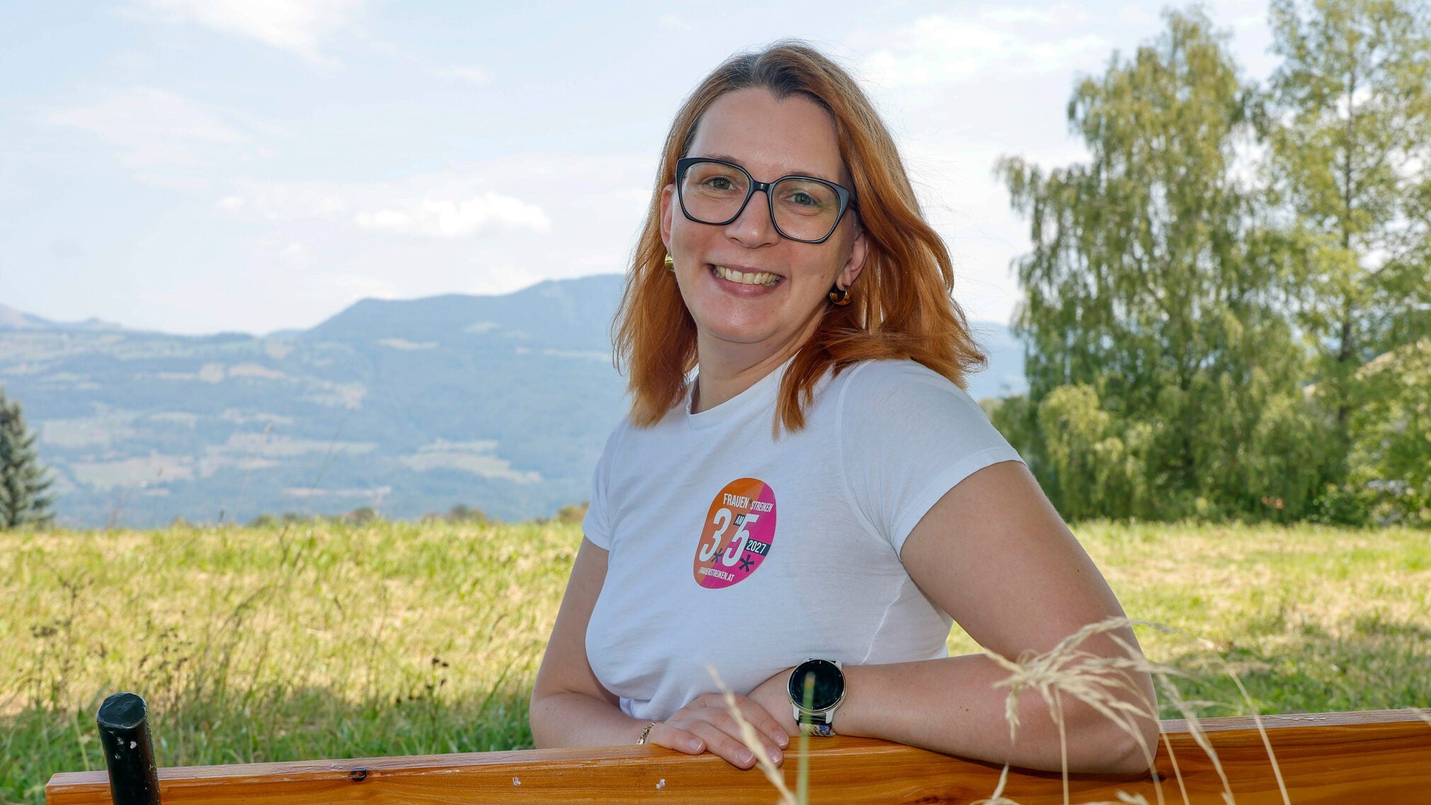 „Fladenhofer konfrontiert Stocker: Frauen im Fokus“