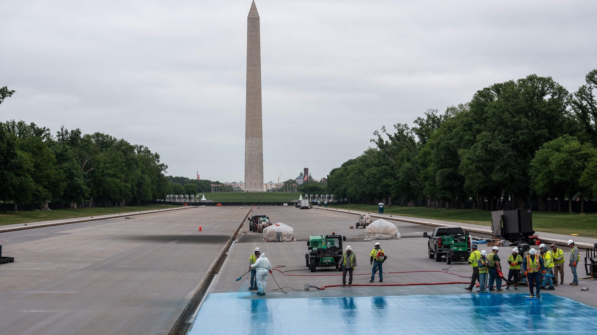 Trump lässt Reflecting Pool in Schwimmbad verwandeln