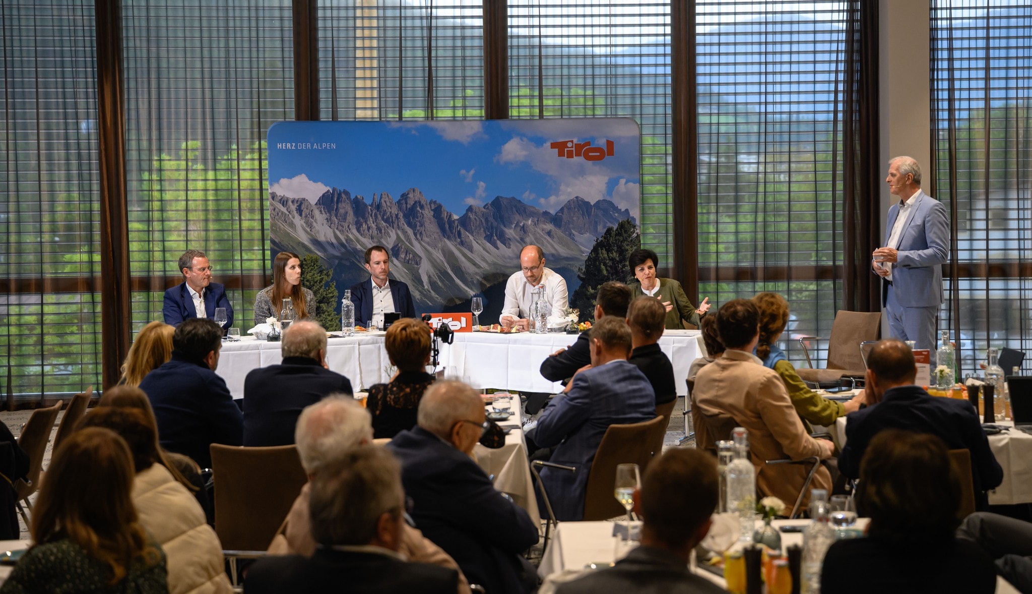 „Tourismusforum: Selbstbewusstsein und Kritik!“