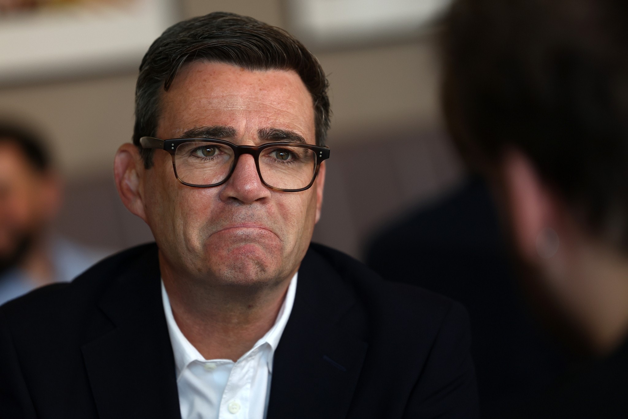 Burnham berichtet von leichtfertigem Trump-Kontakt