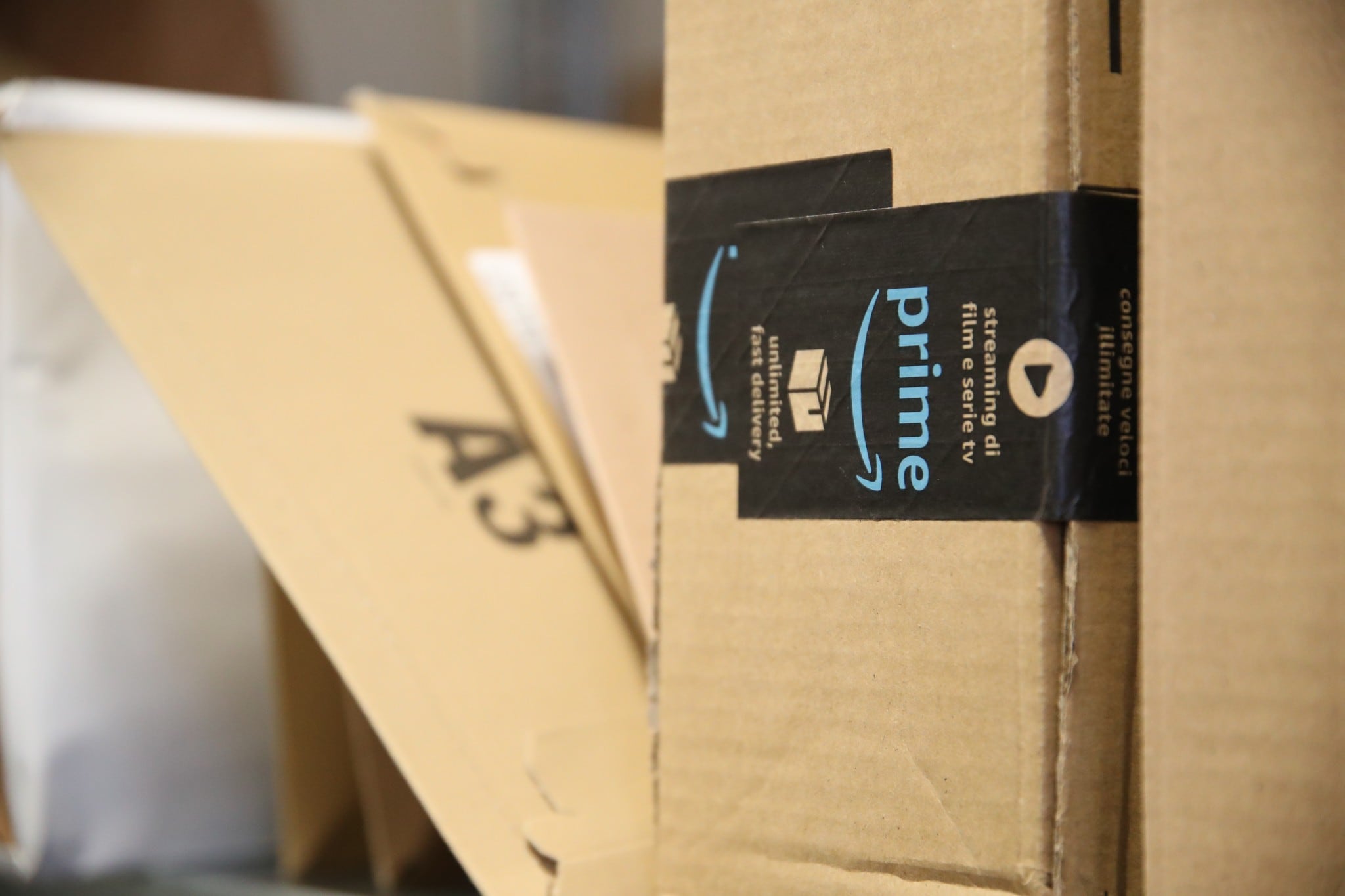 „Handelsverband klagt gegen nationale Paketsteuer“
