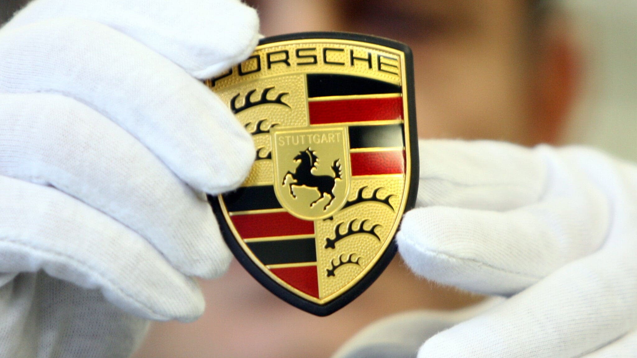 Porsche streicht 5000 Stellen in Stuttgart!