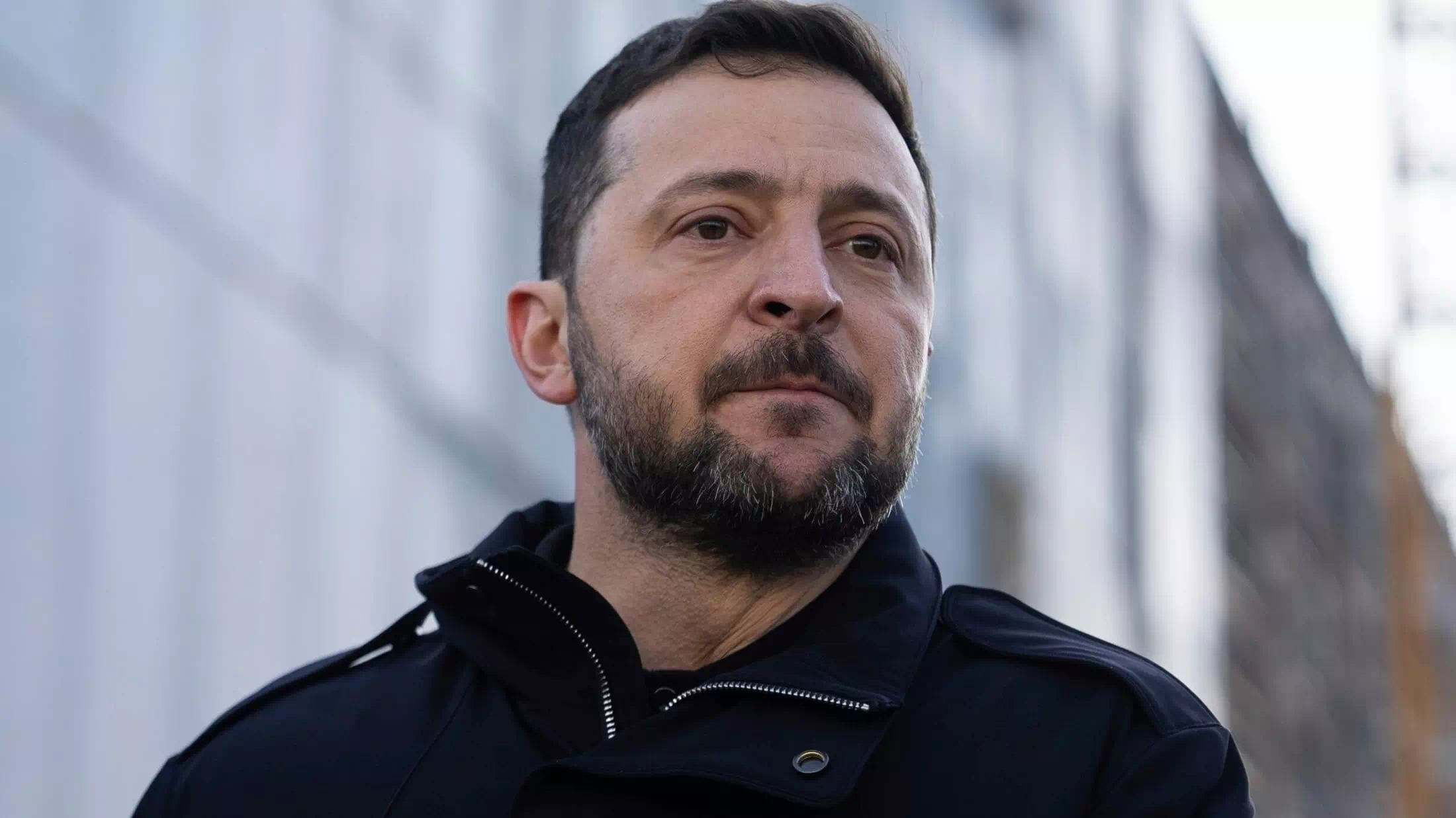 „Selenskyj warnt vor Problemen bei Waffenruhe“