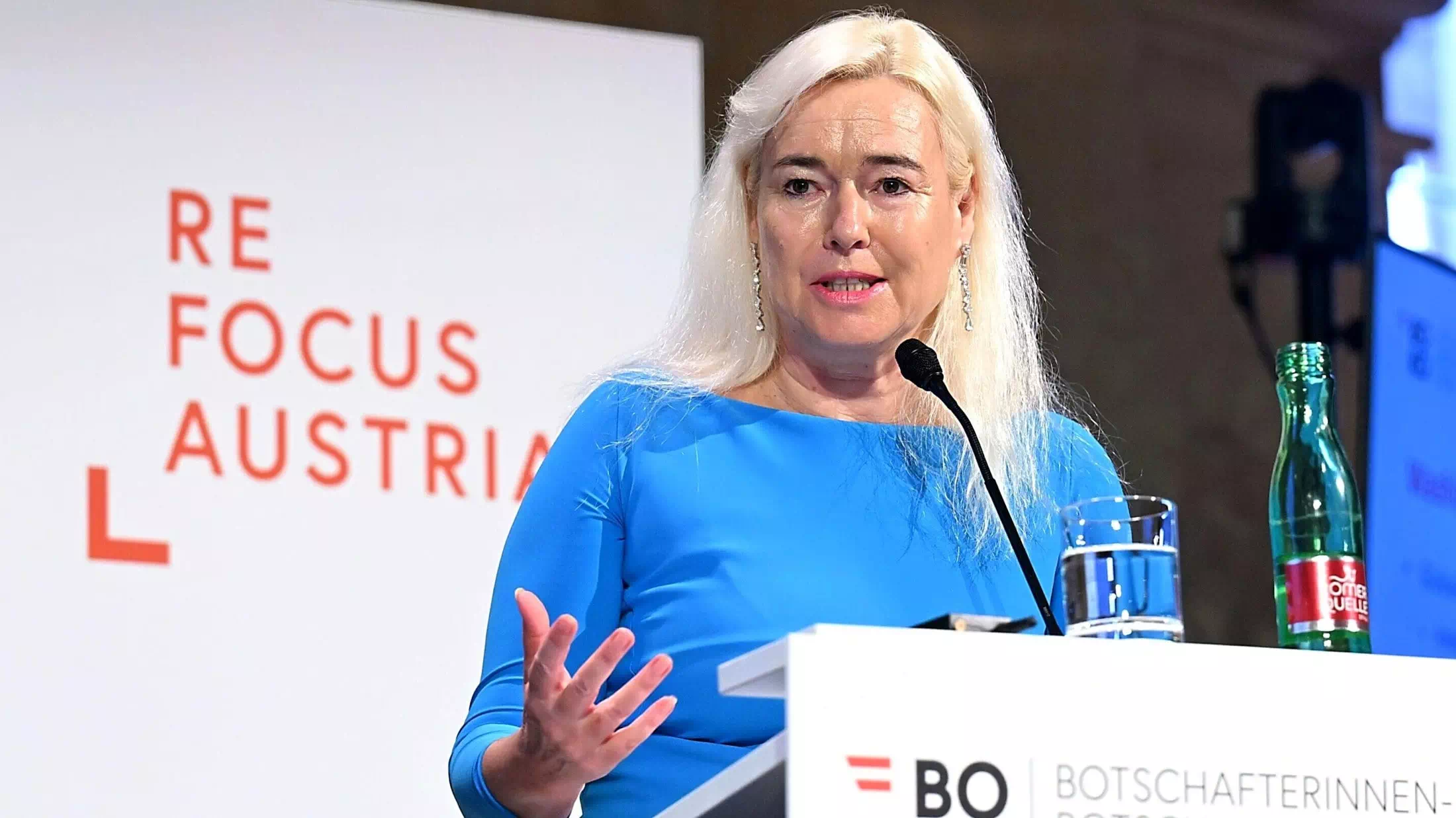 „Übergangskanzler Schneeberger bleibt Trump fern“