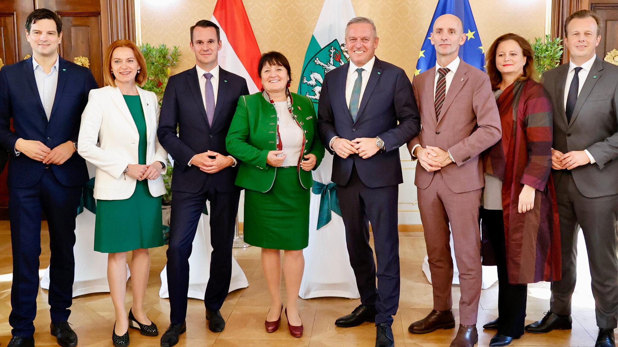 „Leserbefragung: Überraschende Ergebnisse zur Politik!“