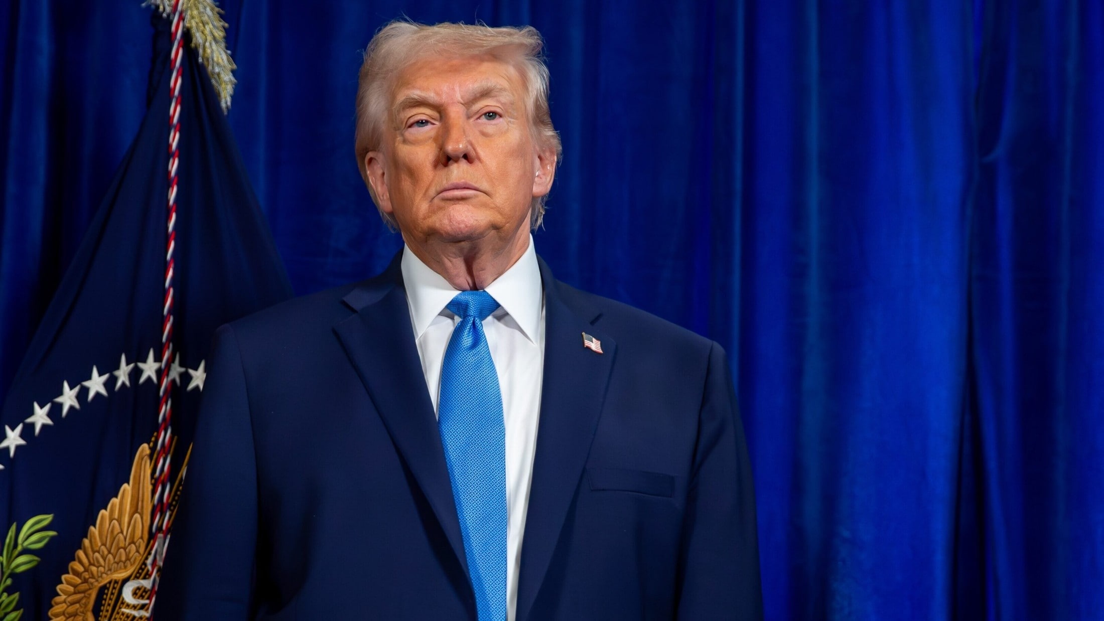 Trump droht mit Strafzöllen wegen Iran-Protesten