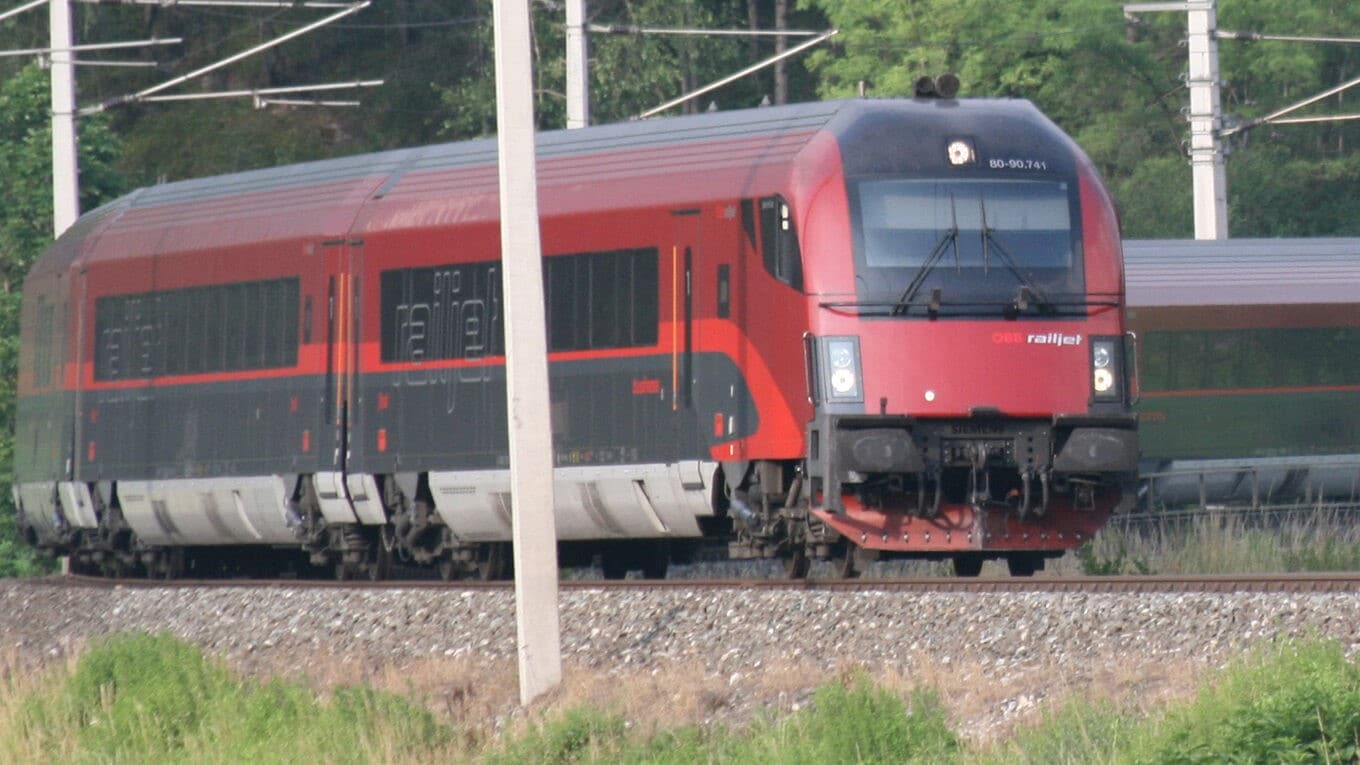 ÖBB und Bürgermeister im Konflikt um Weststrecke