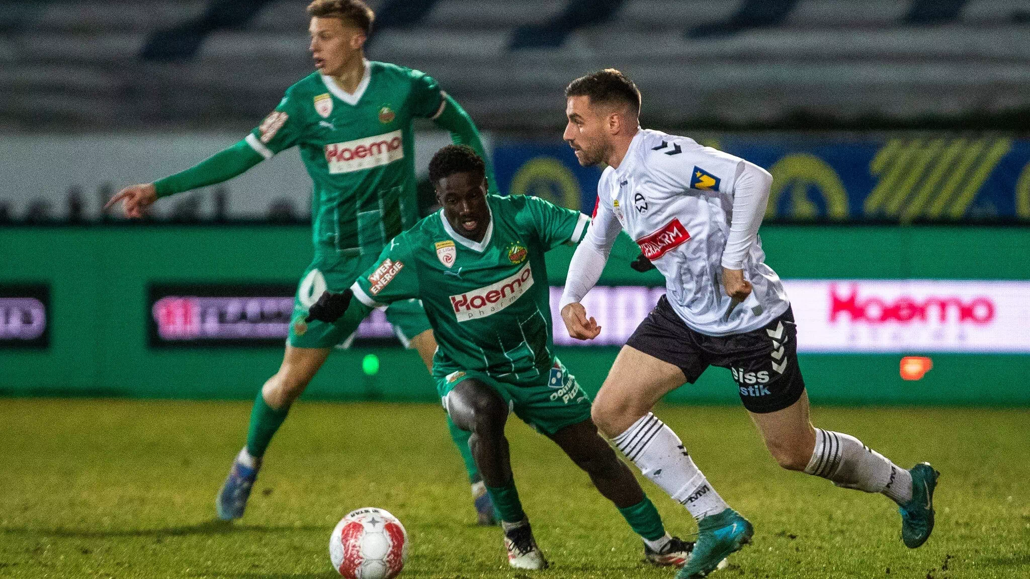 Admira Wacker baut Vorsprung auf SV Ried aus!