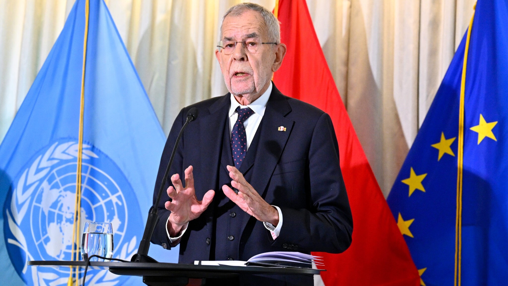 „Van der Bellen: Israel-Kritik sorgt für innenpolitischen Streit“