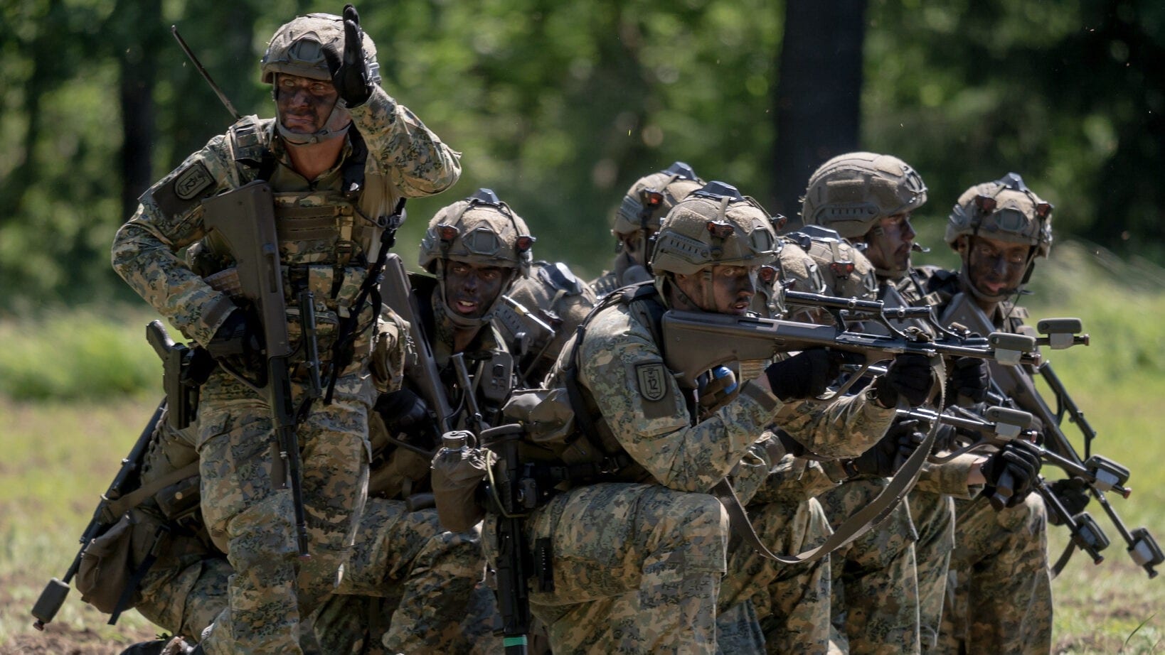 „Verlängerung des Wehr- und Zivildienstes möglich“