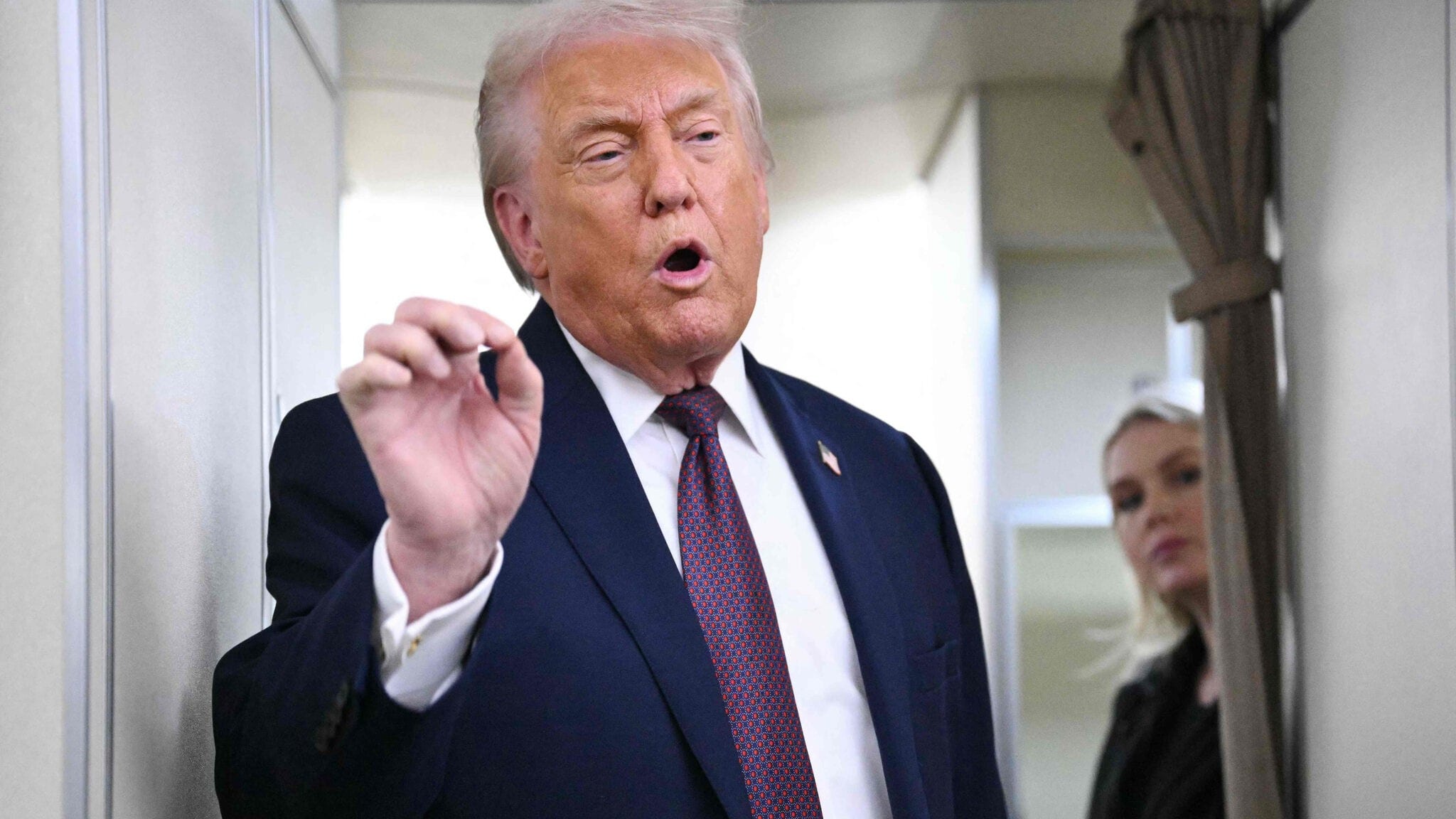 Trump droht Iran mit Militärschlag bei weiteren Hinrichtungen