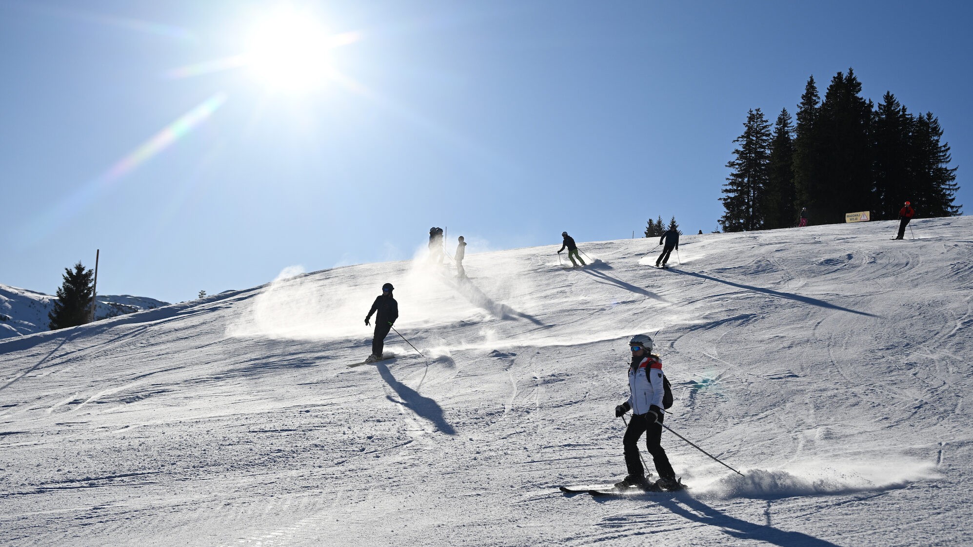 „Frau Holle“ vs. digitale Skiorte: Wer siegt?