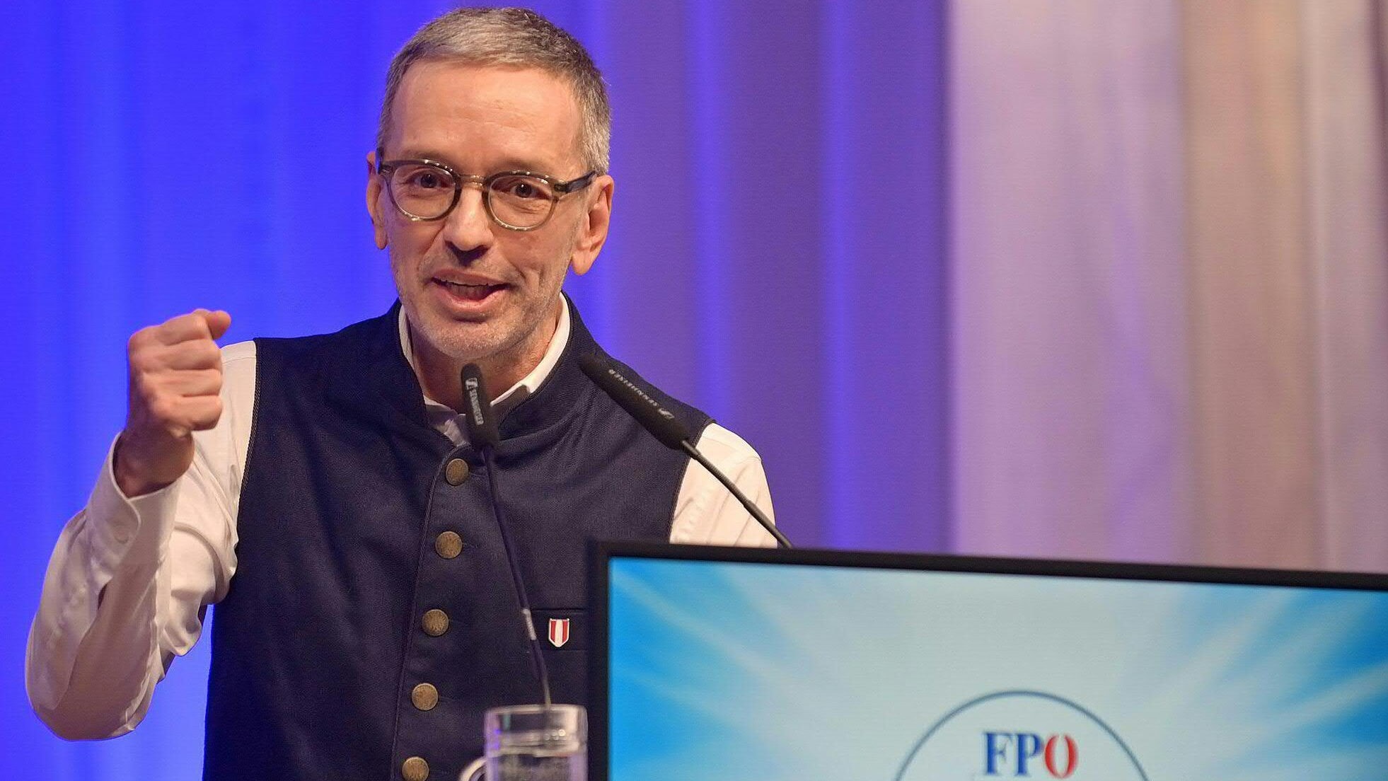 FPÖ-Chef kritisiert Regierung scharf in Rede