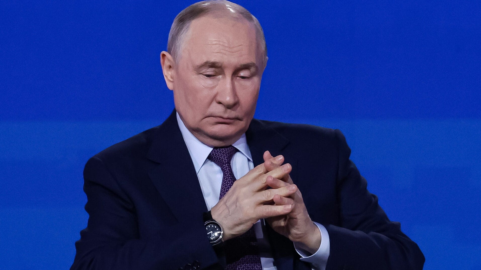 Putin fordert Oligarchen zur Finanzhilfe auf