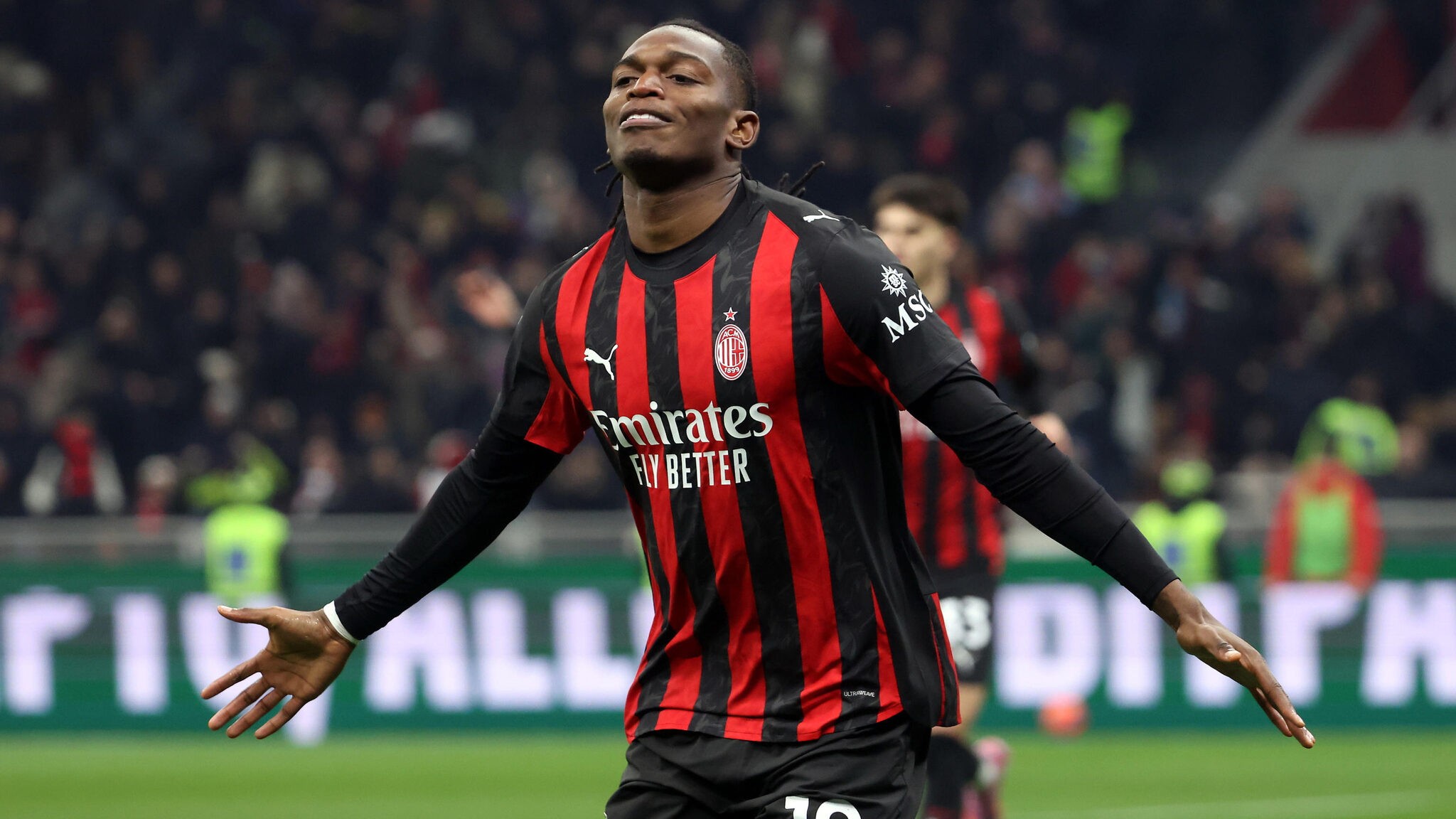 AC Milan übernimmt Tabellenführung mit Sieg über Lazio