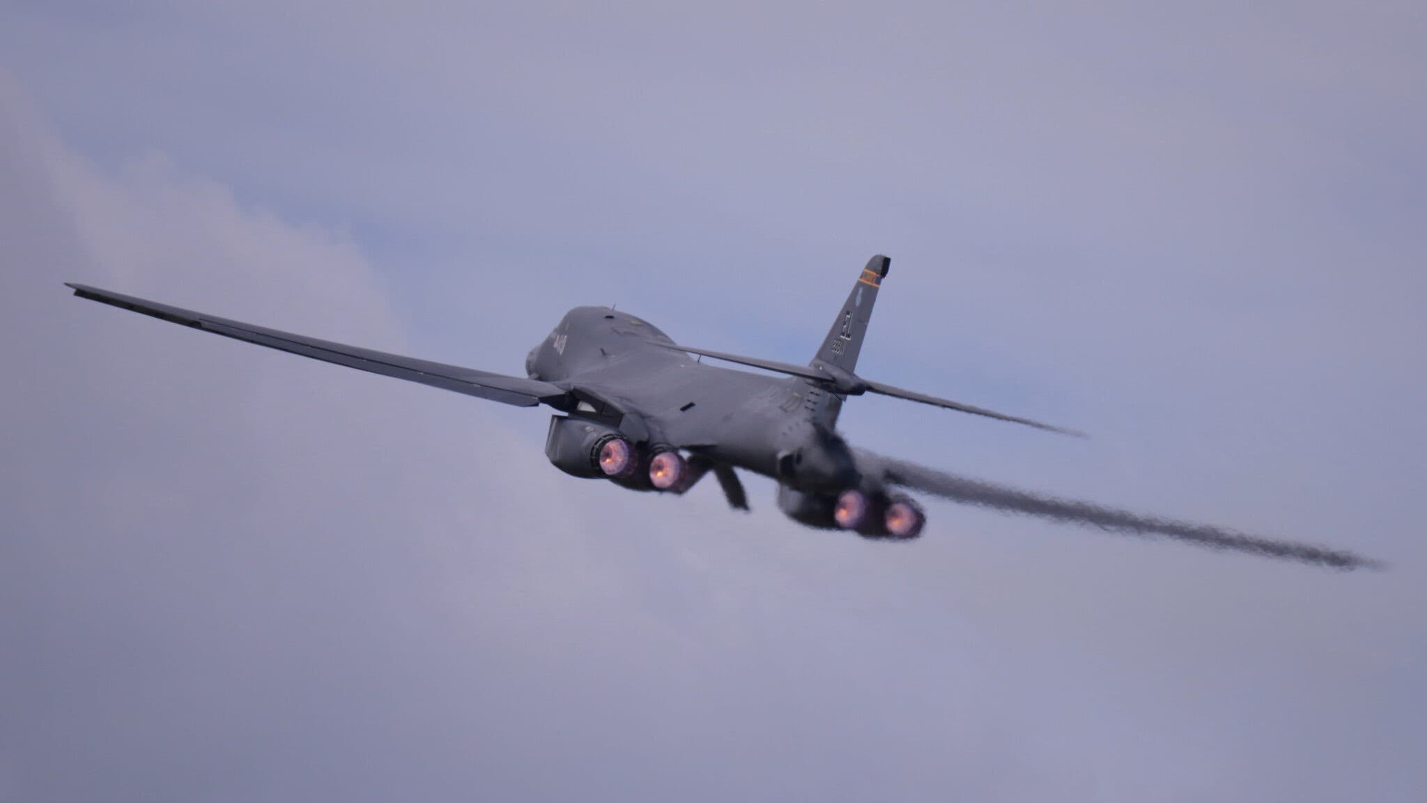 Iran bittet um Waffenruhe – Trump kontert heftig!