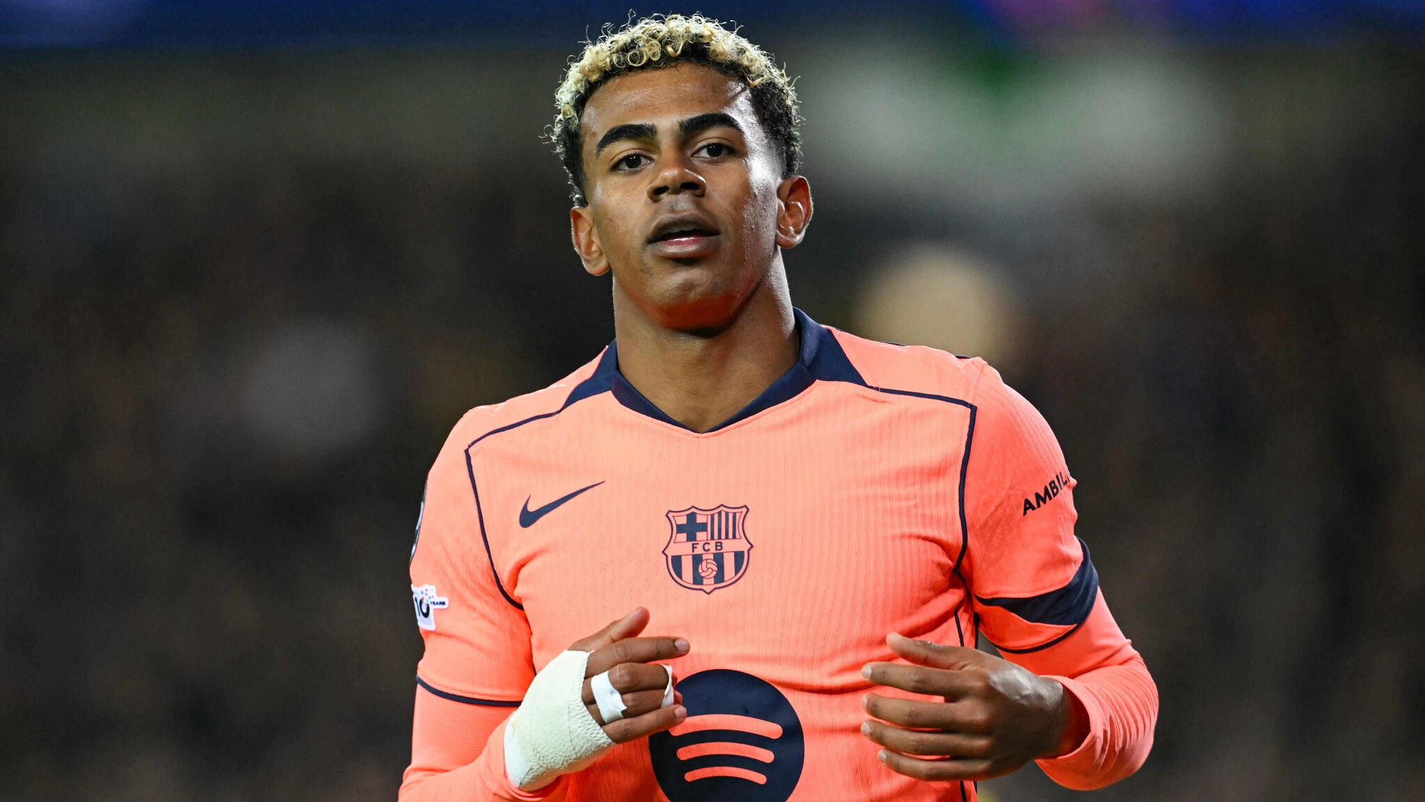 Chelsea empfängt Barcelona: ein Duell der Giganten!