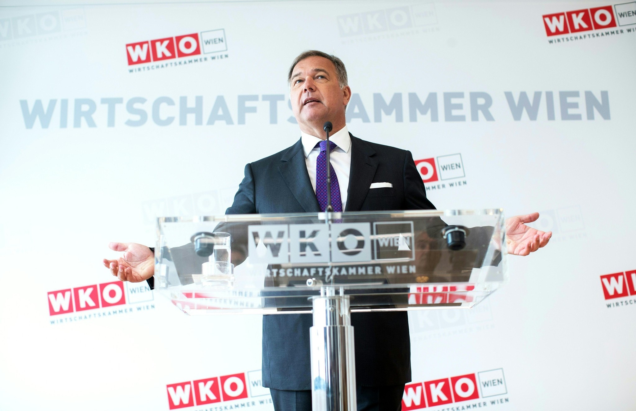 Ruck tritt zurück: ÖVP in Turbulenzen?
