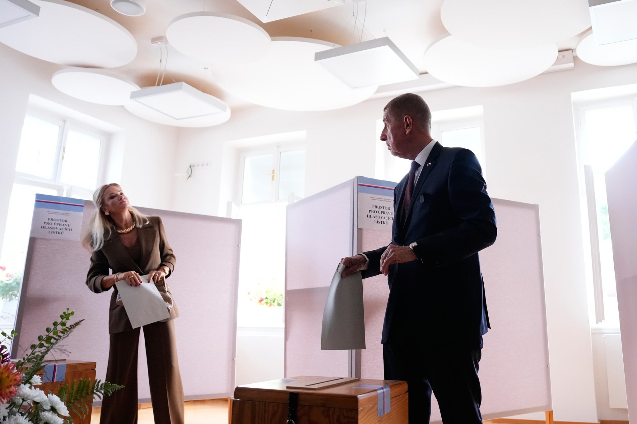 „Babiš' ANO-Partei vorne bei Kommunalwahlen“