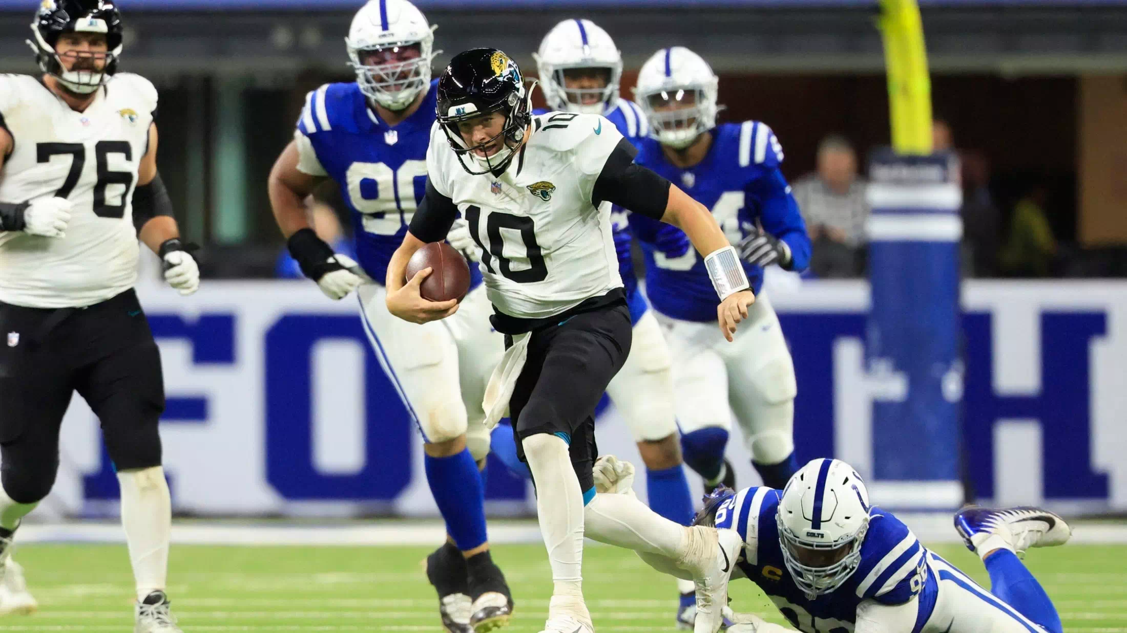 Colts siegen dank Bernhard Raimann im Saisonfinale!