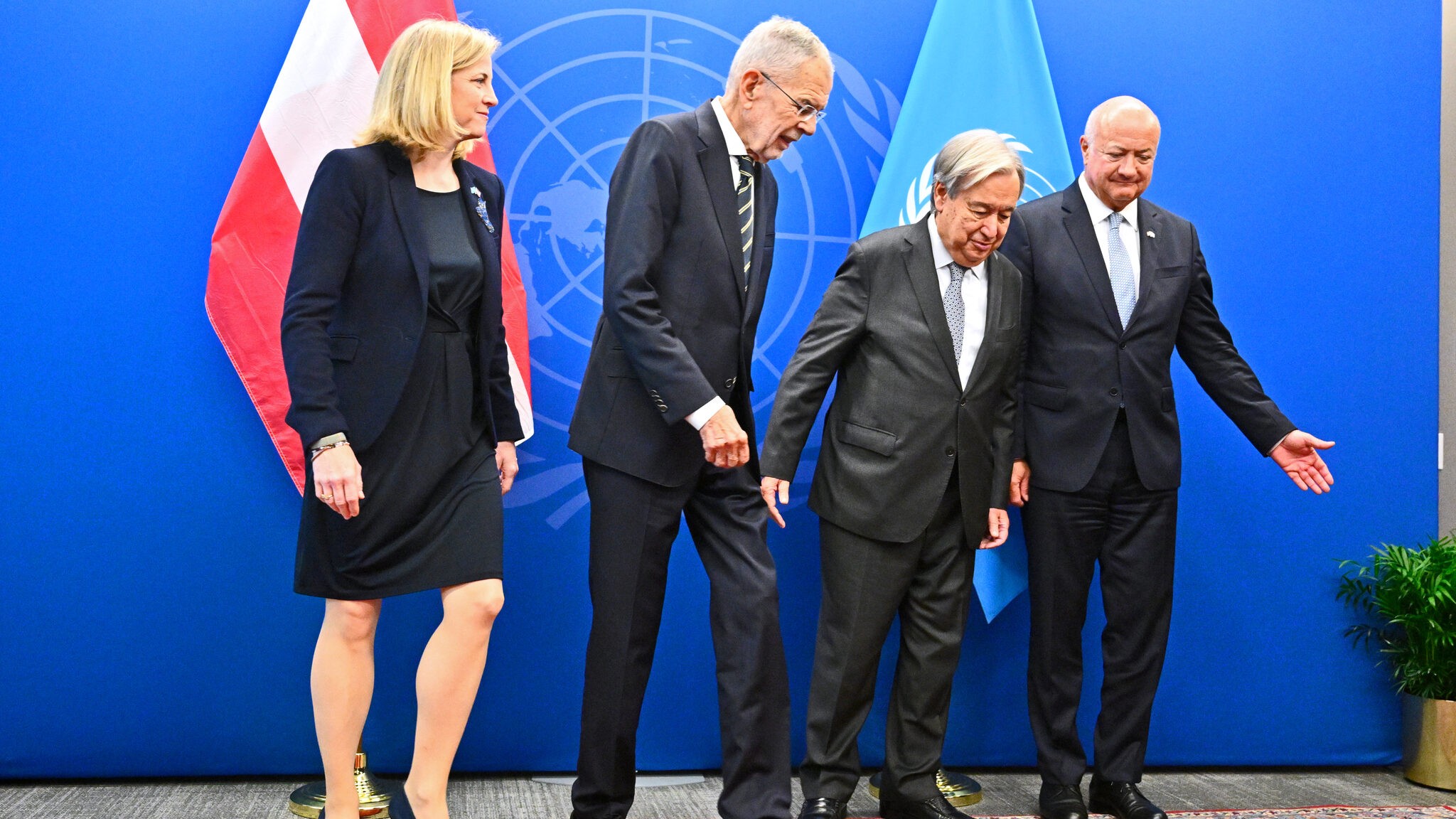 Österreichs Staatsführung: Diplomatie und Ordnung im Fokus