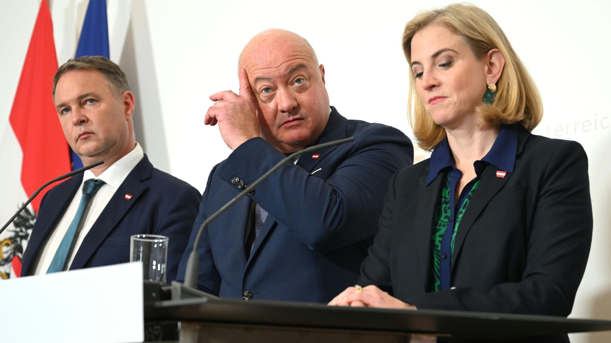 „Spannungen in der Koalition: Budgetverhandlungen stocken“