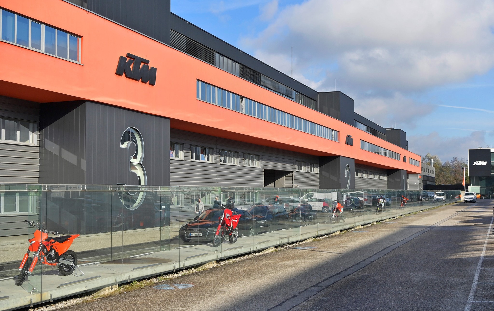 KTM wehrt sich gegen Manipulationsvorwürfe