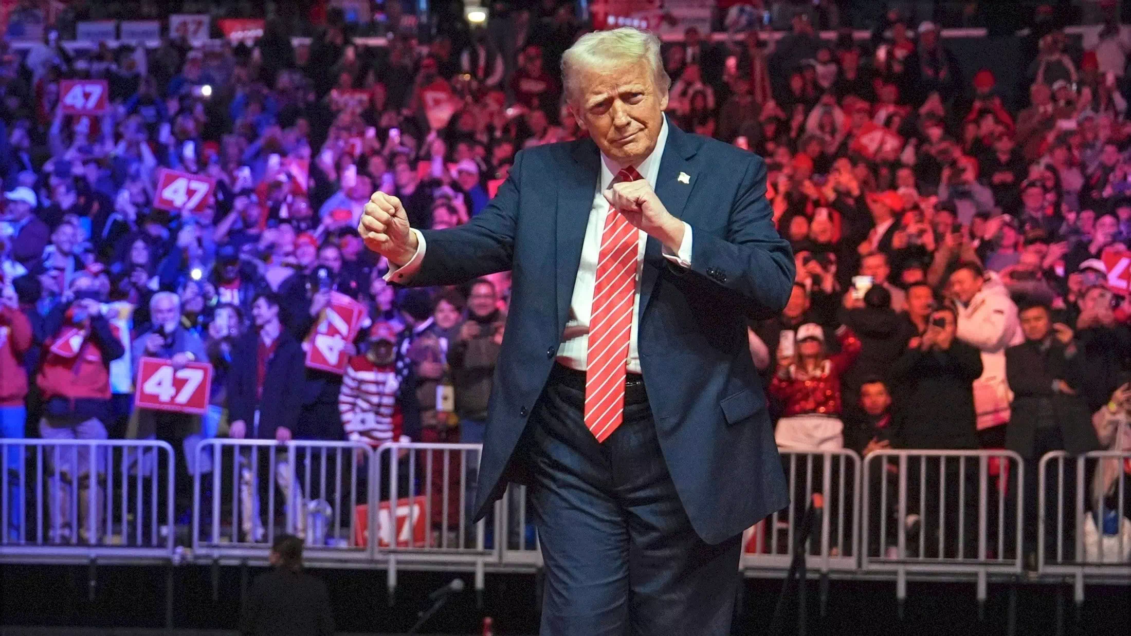 „Trump-Anhänger feiern trotz Kälte leidenschaftlich“