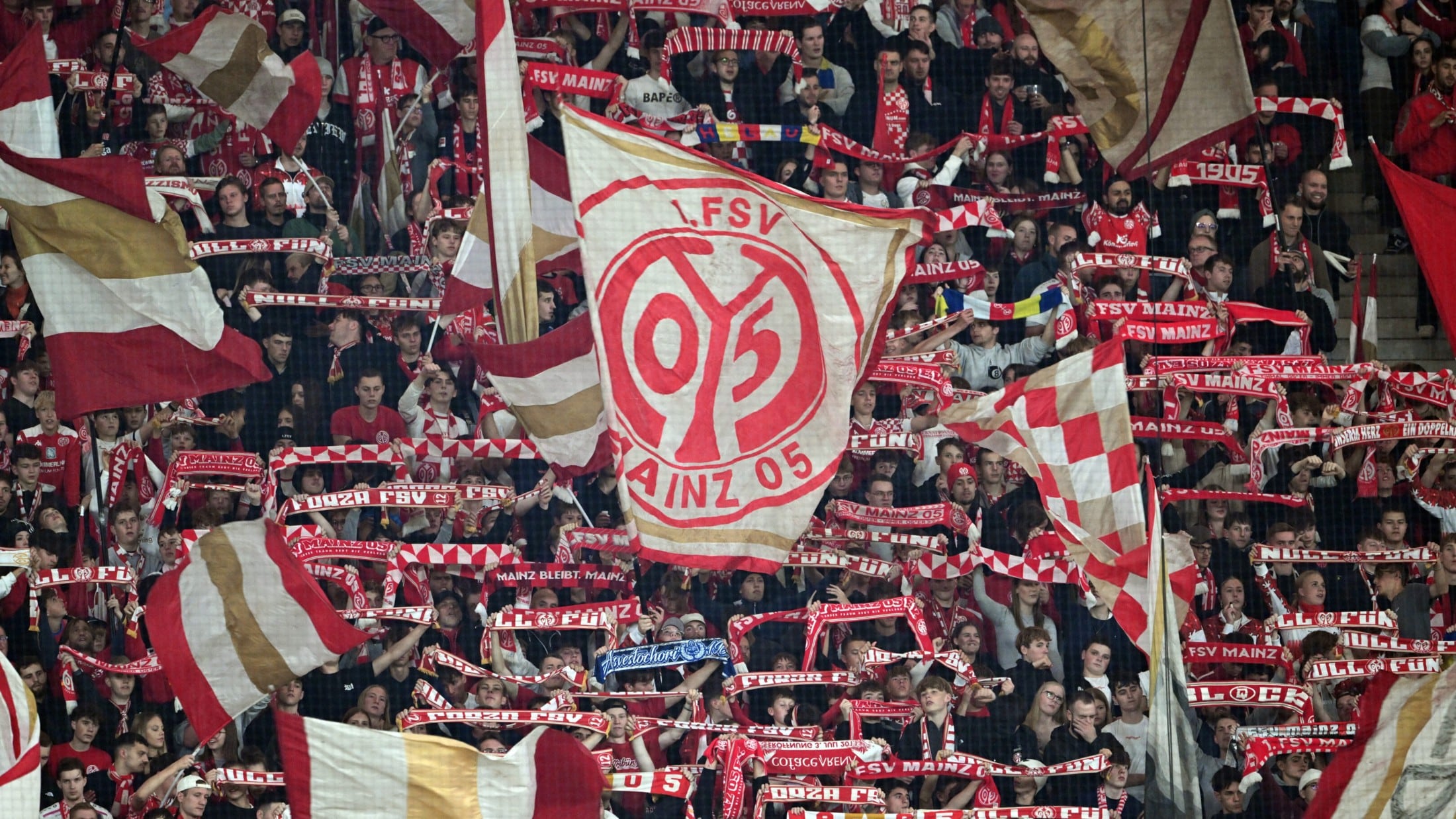 Mainz weiterhin im Abstiegskampf mit Interimstrainer