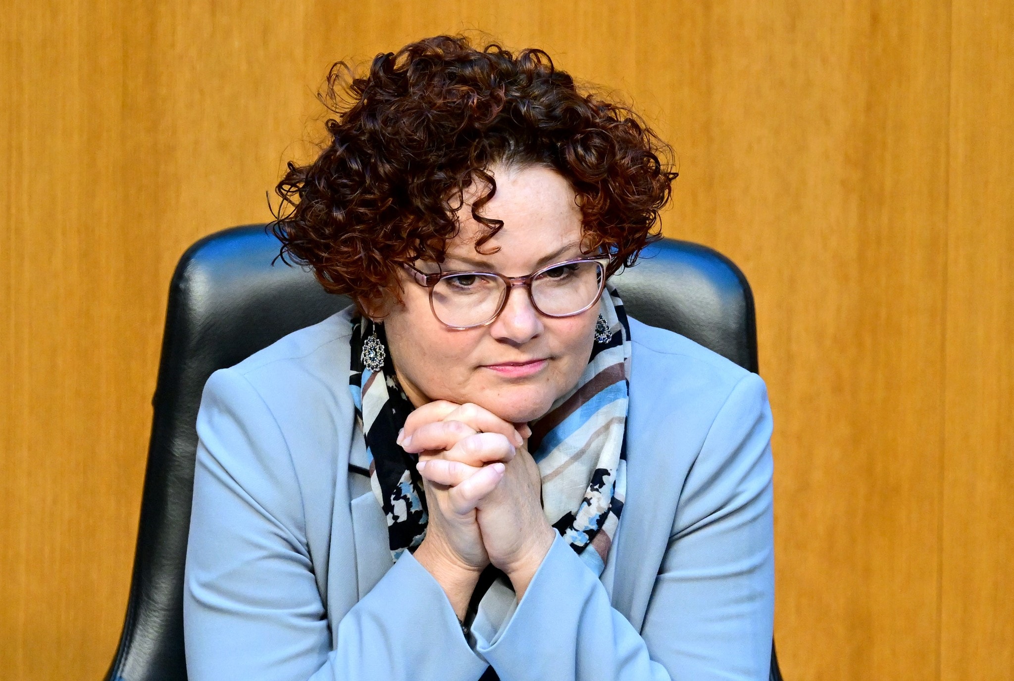 „ÖVP-Staatssekretärin schließt umstrittenen Thinktank“