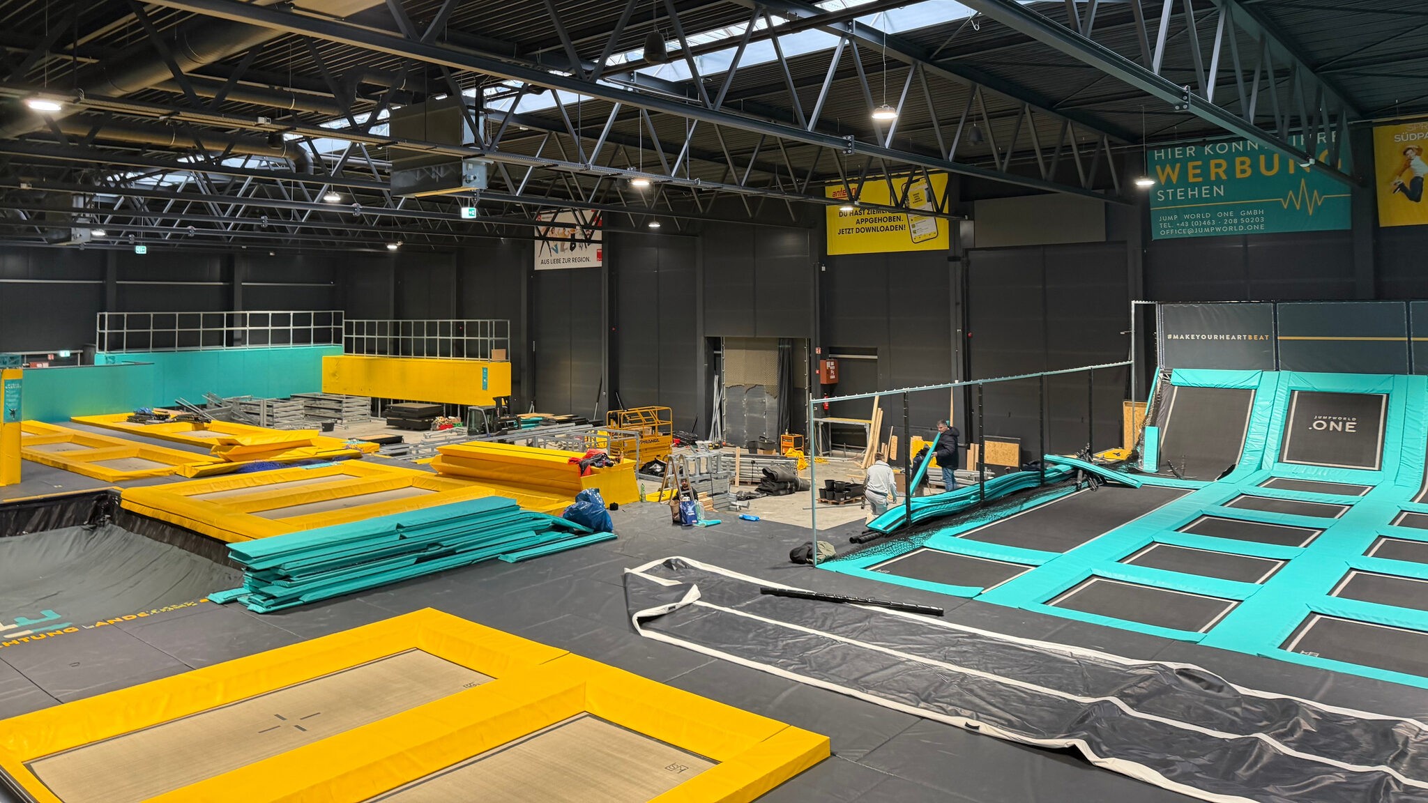 „Jump World One“: Neues Padel-Zentrum entsteht!
