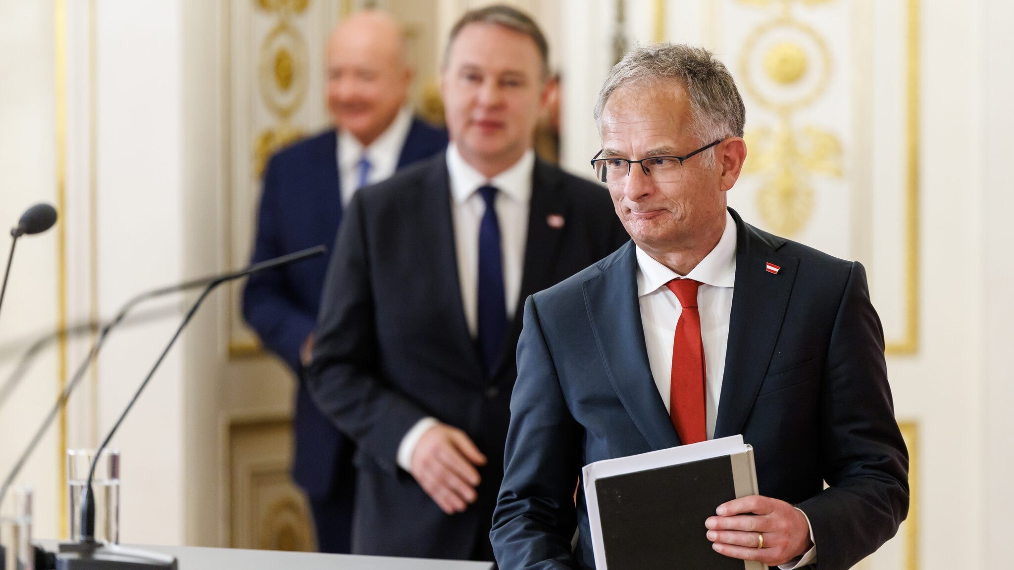 Opposition kritisiert Marterbauers Budgetpläne