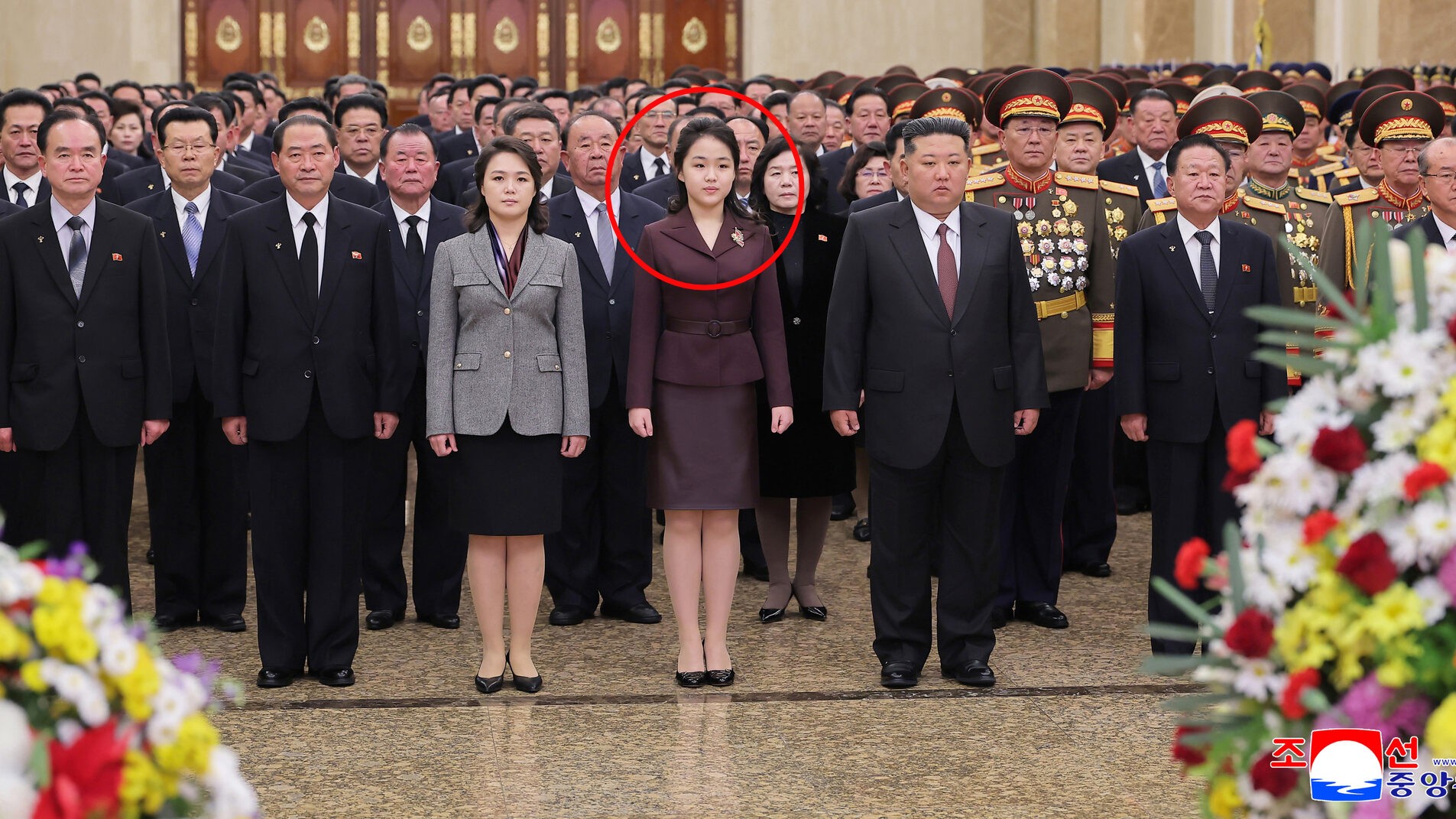 Kim Jong Uns Tochter besucht Kumsusan-Palast