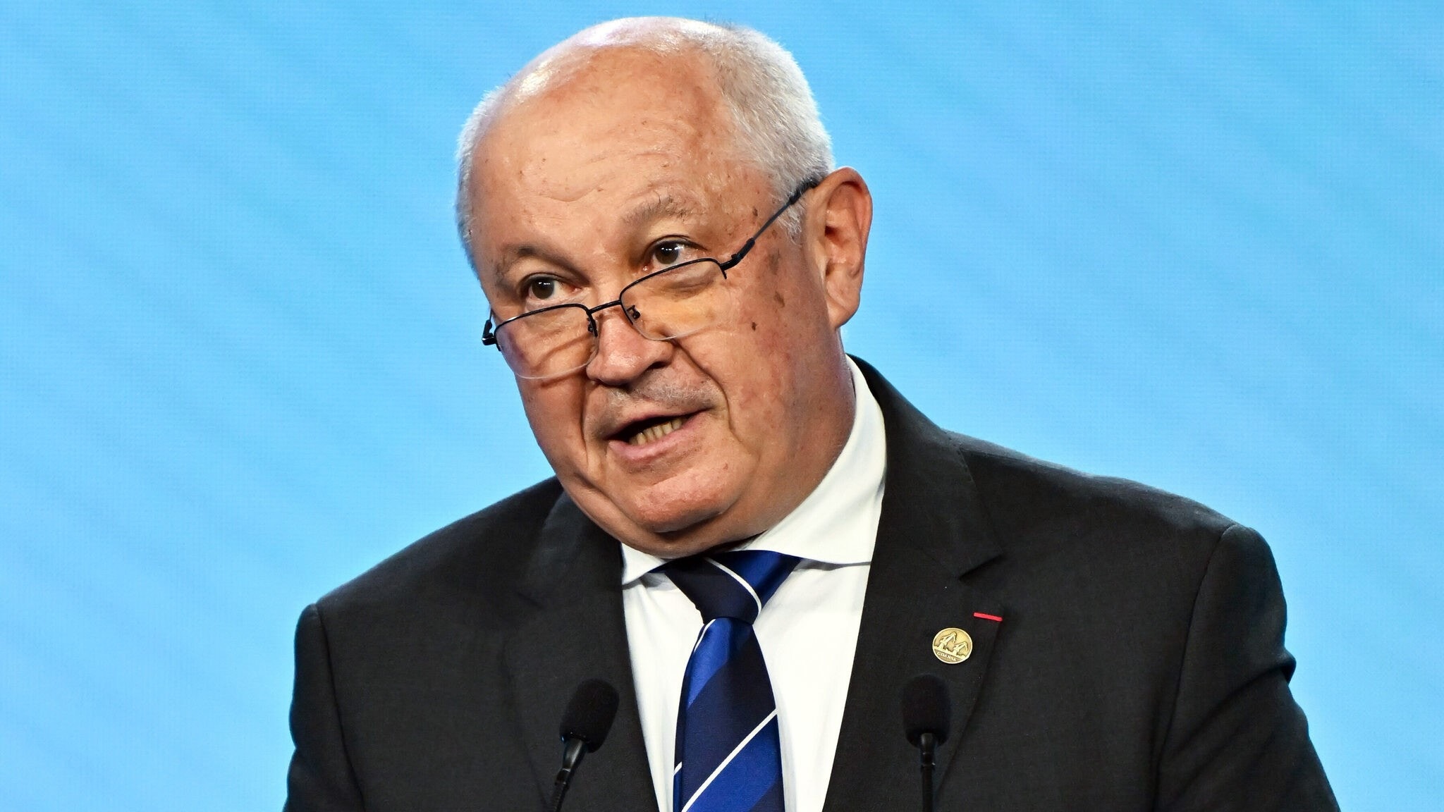 Ministerpräsident Munteanu tritt von Amt zurück