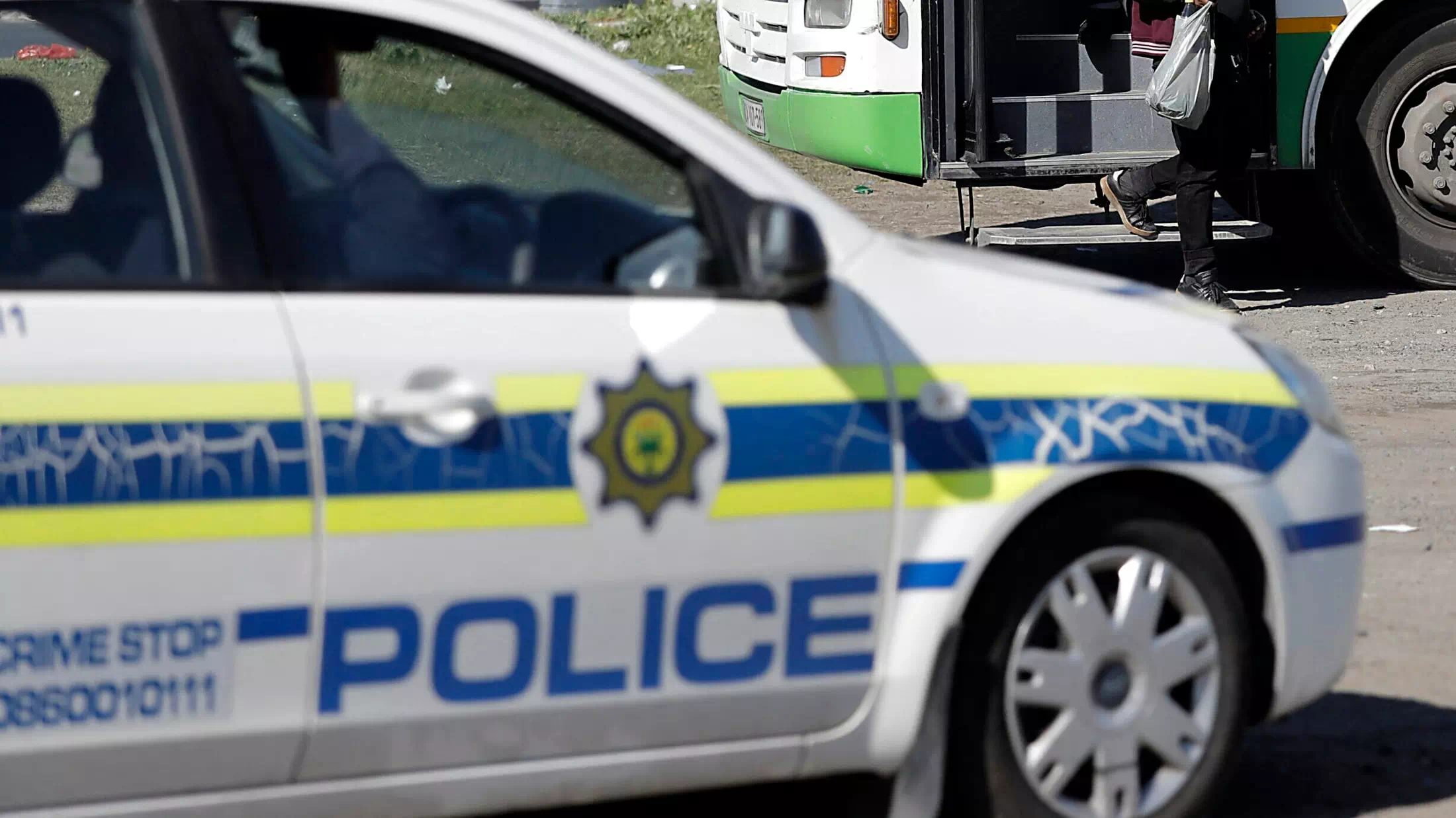 „26 nackte Migranten bei Einbruch entdeckt“