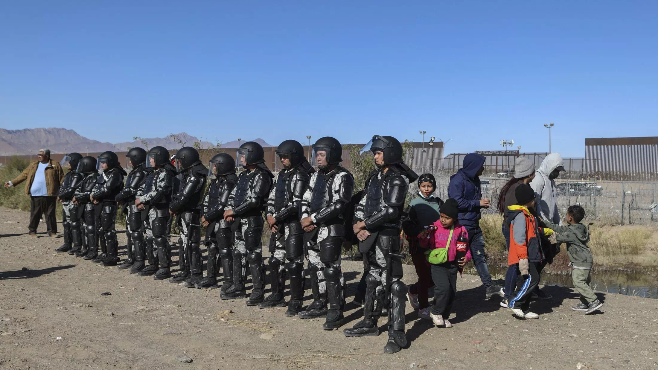 Costa Rica nimmt 200 abgeschobene Migranten auf