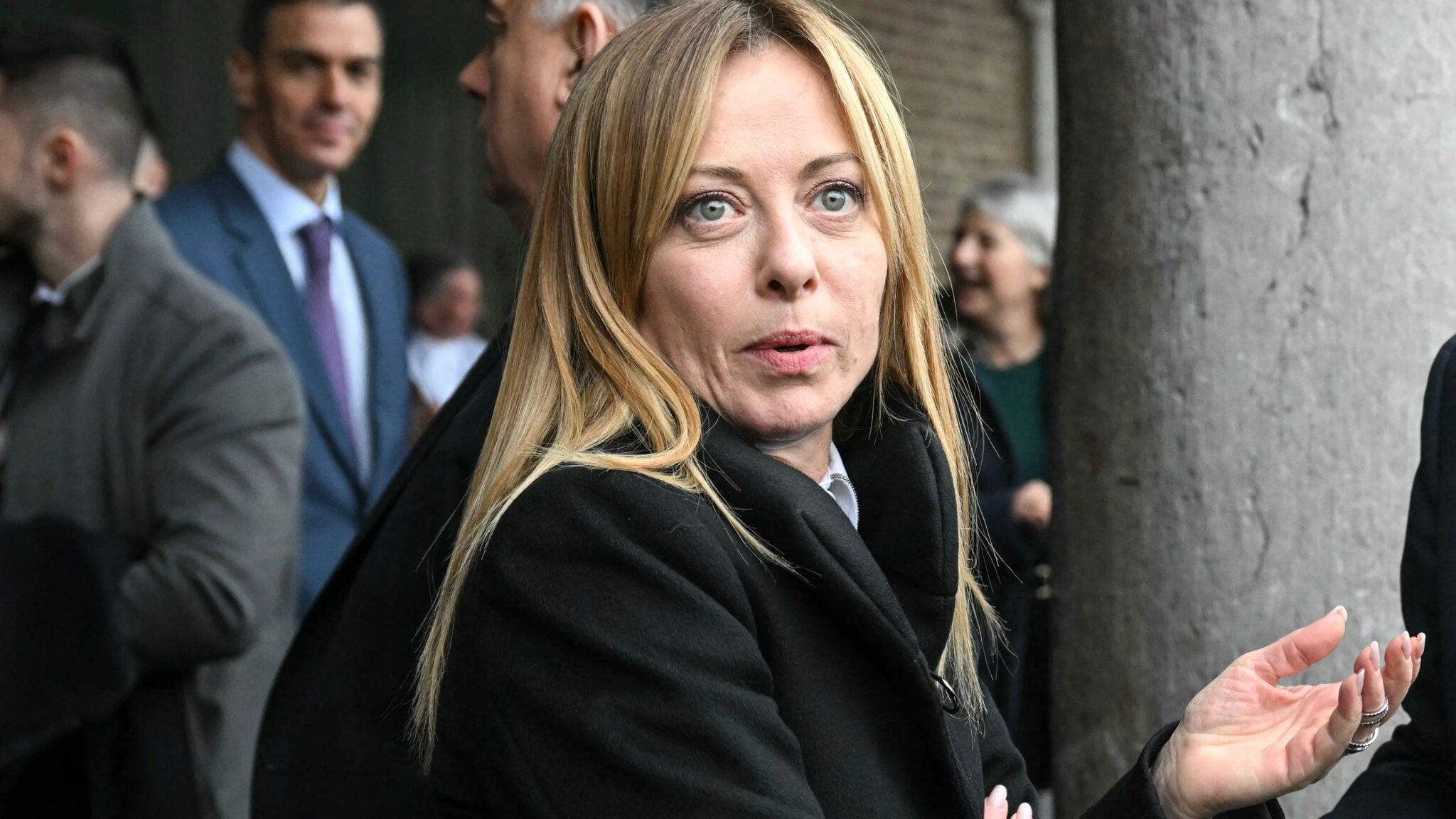 „Meloni kritisiert Richter wegen Migrationsregeln“