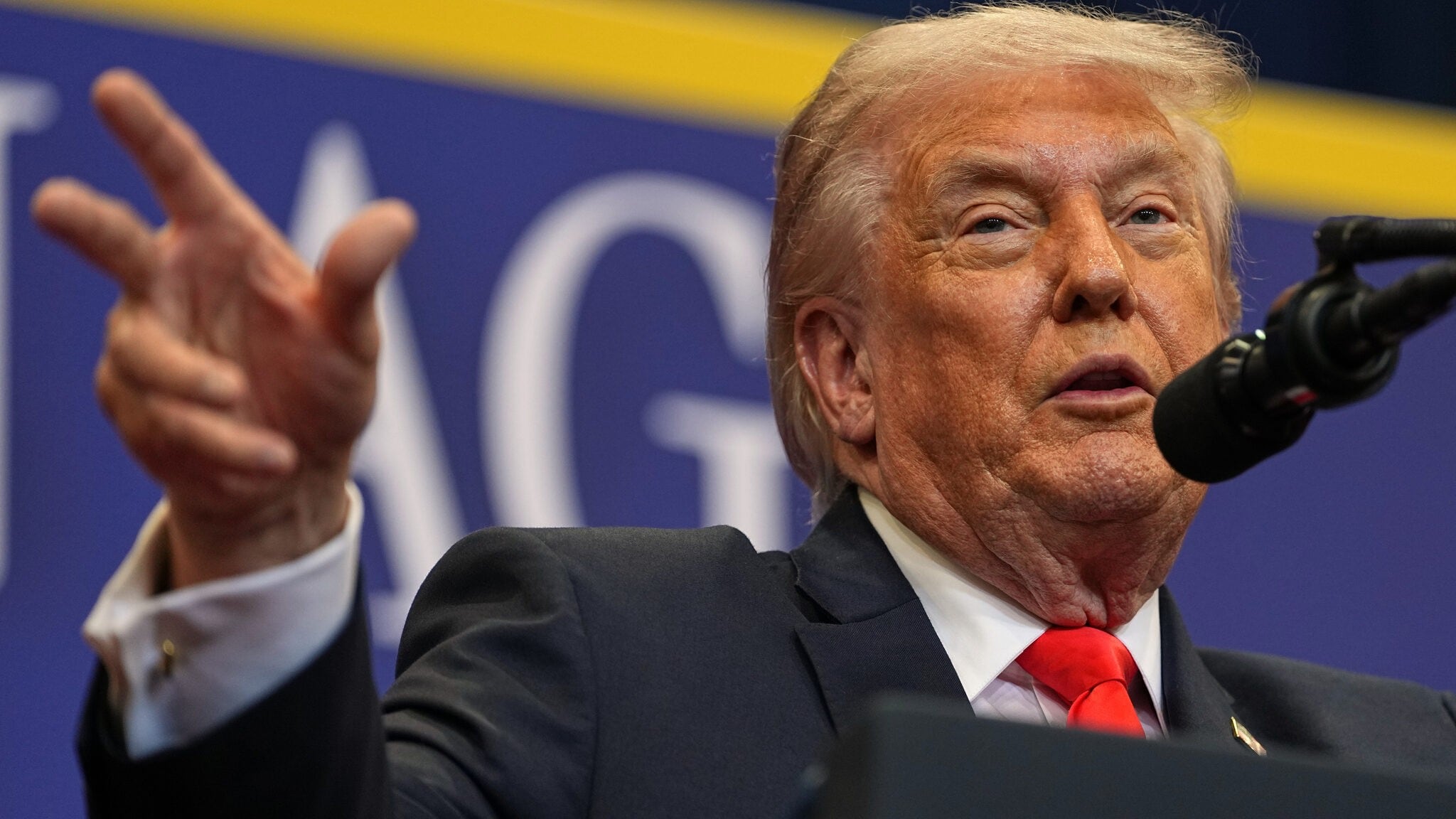 Trump setzt Ultimatum: EU-Zölle drohen vor dem 4. Juli
