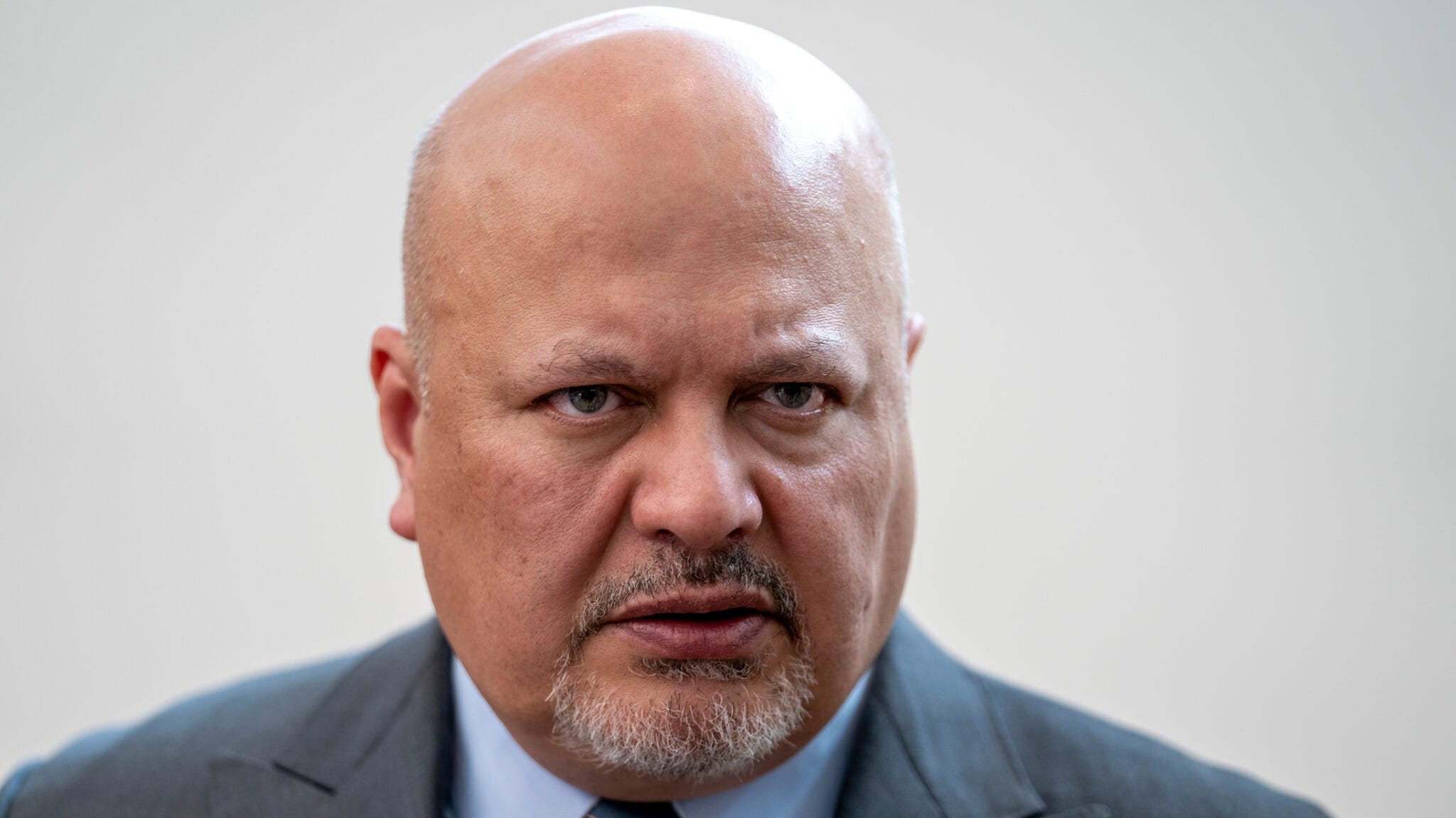 Karim Khan: Chefankläger wegen Übergriffen suspendiert