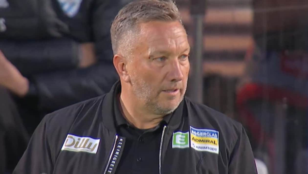 Torjubel sorgt für Medizineinsatz bei Trainer Schmid