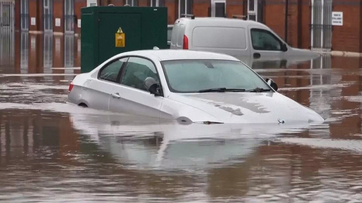 Starkregen führt zu Überschwemmungen in Manchester